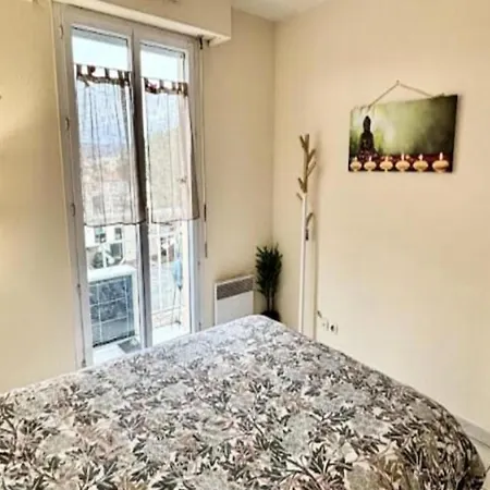 Appartement For 6 People Saint-Raphaël