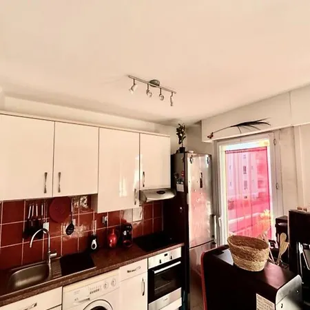For 6 People Apartment
