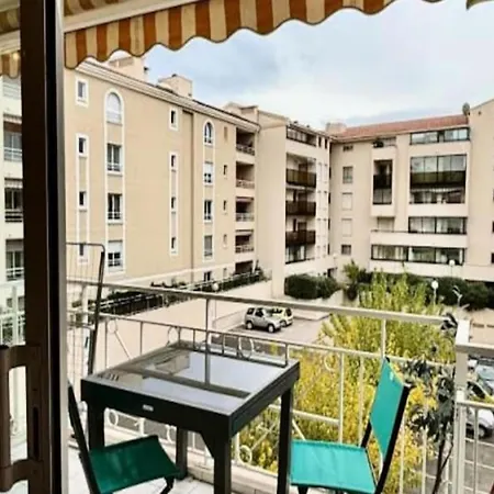 For 6 People Apartment Saint-Raphael (Var)